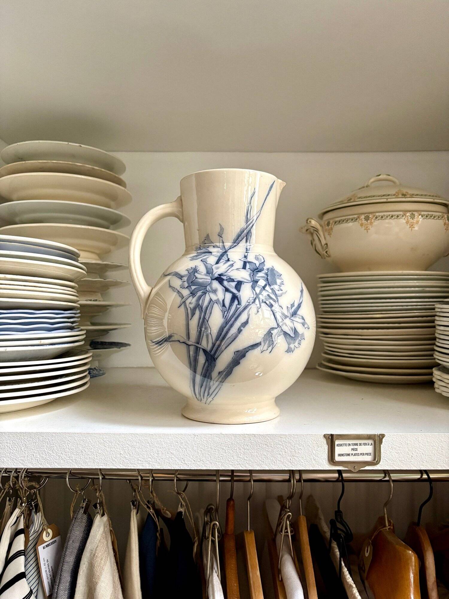Sarreguemines pitcher, iron earthenware jug, "Narcissus" service
