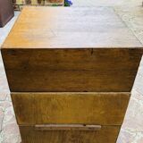 3 Casiers industriels à deux tiroirs en bois