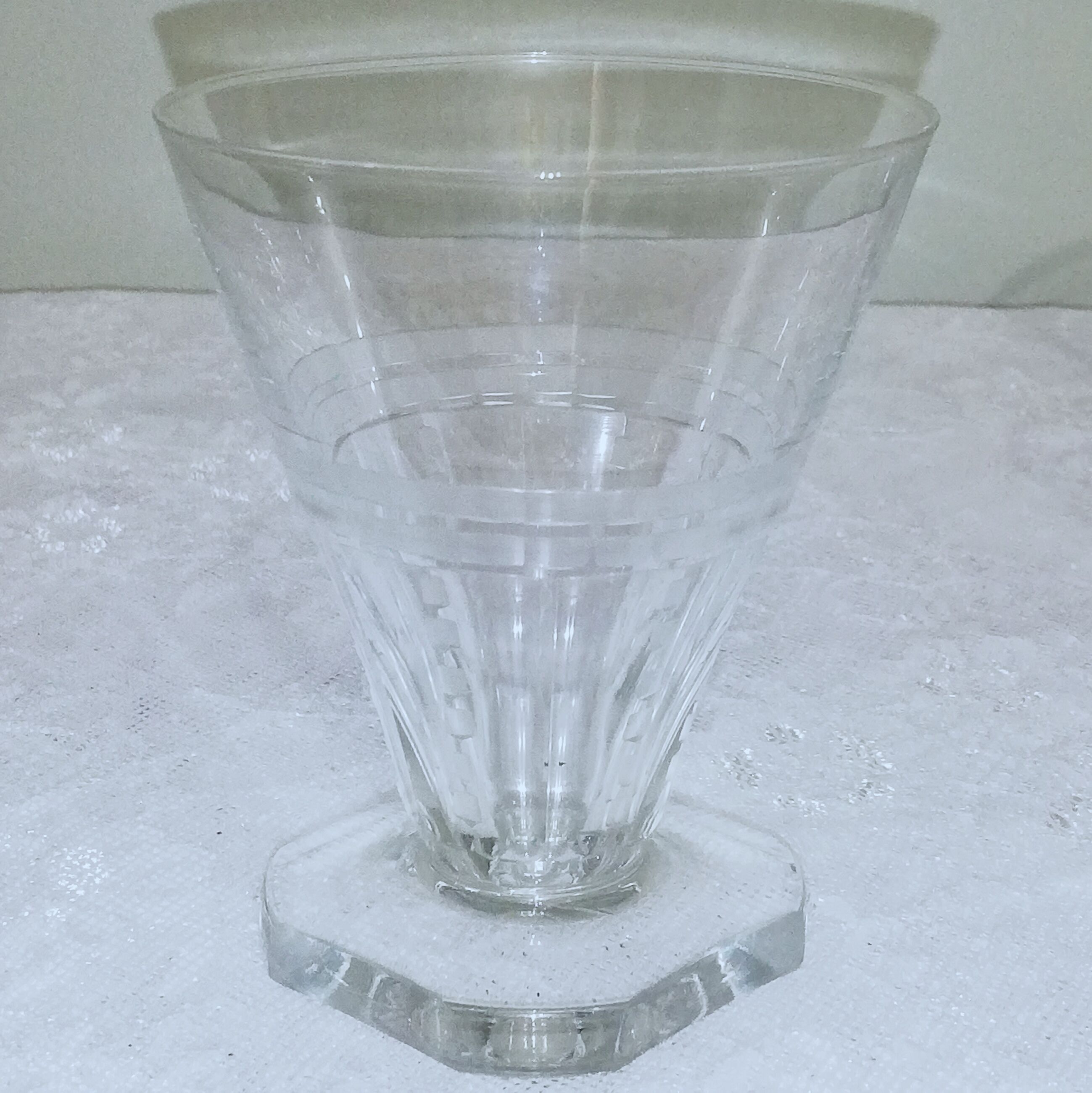 7 verres à vin 12cl art déco