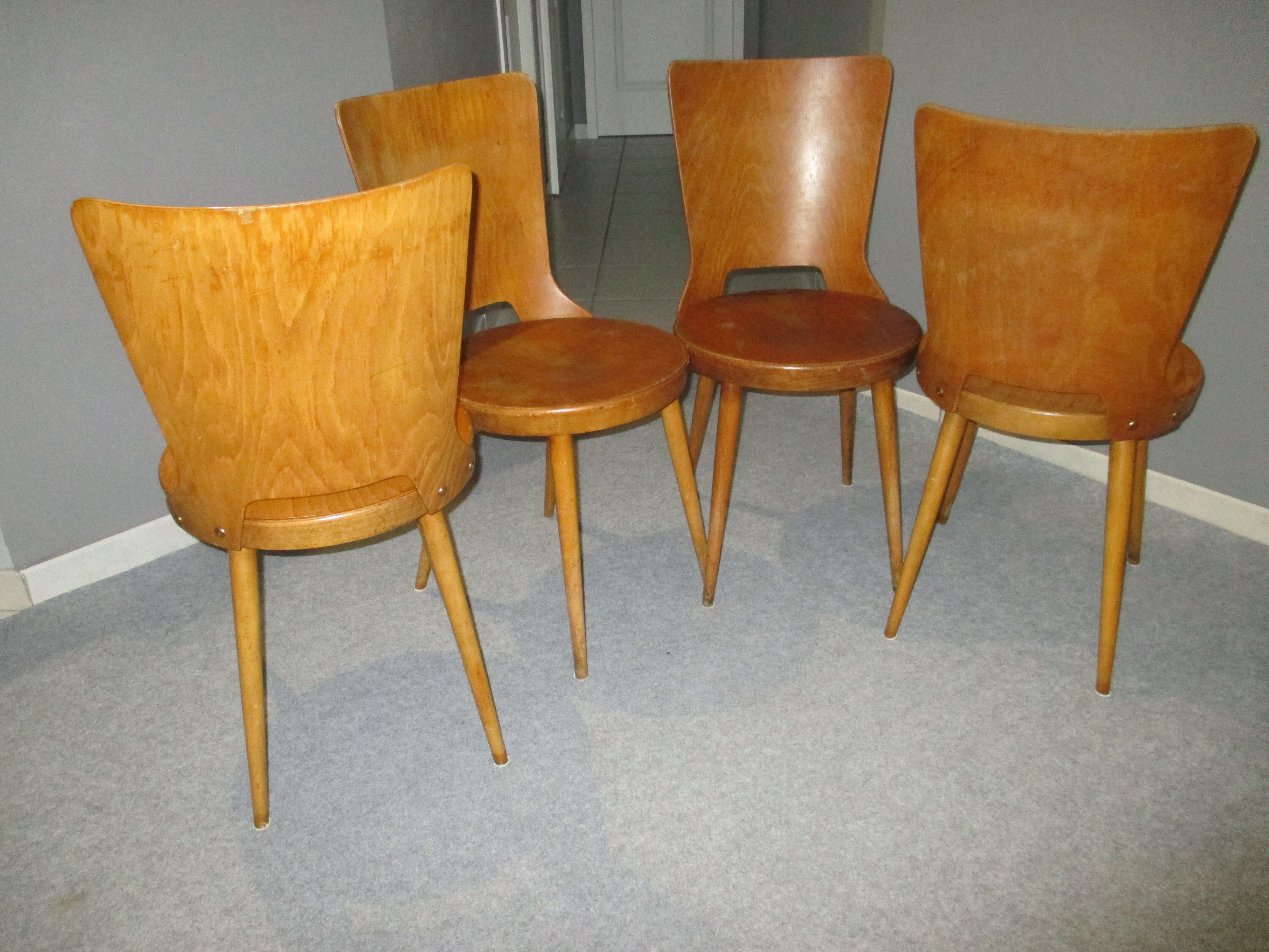 Suite de 4 chaises bistrot Baumann