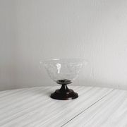 Small footed cracked glass bowl