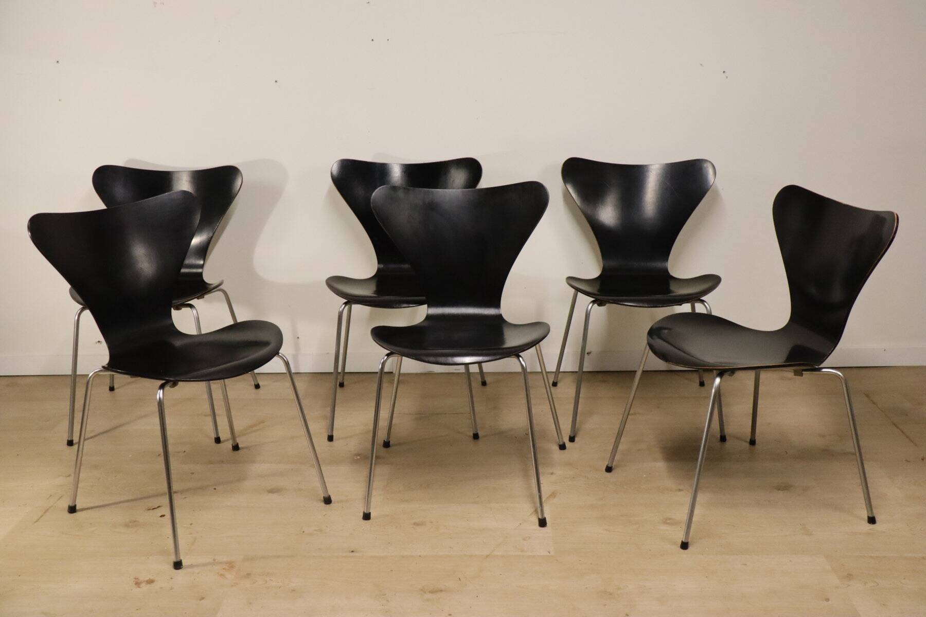 Series 7 Chairs Arne Jacobsen edition Fritz Hansen, 1965