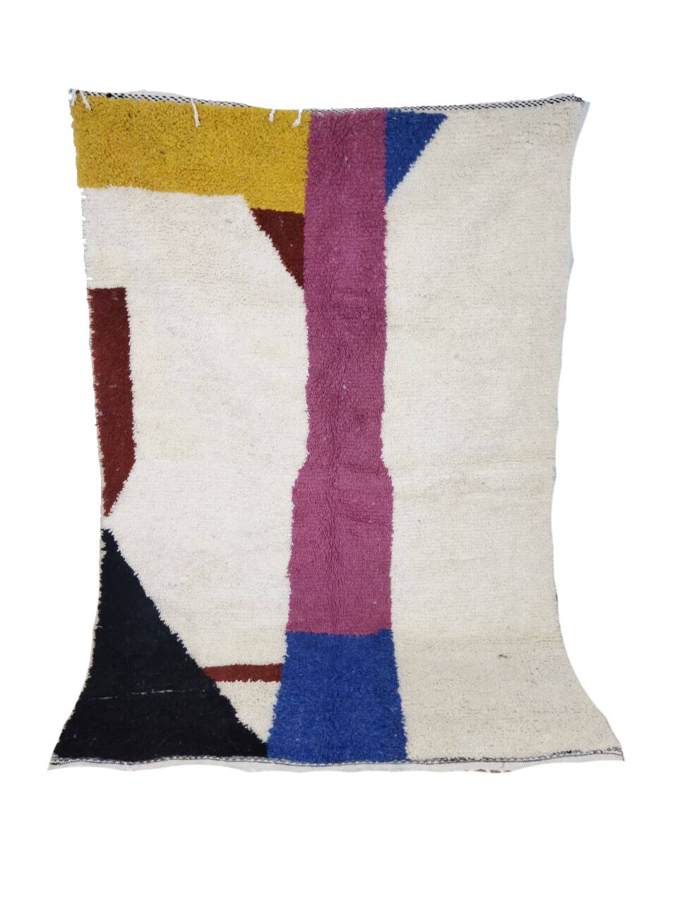 Handcrafted moroccan berber rug 224 x 154 cm