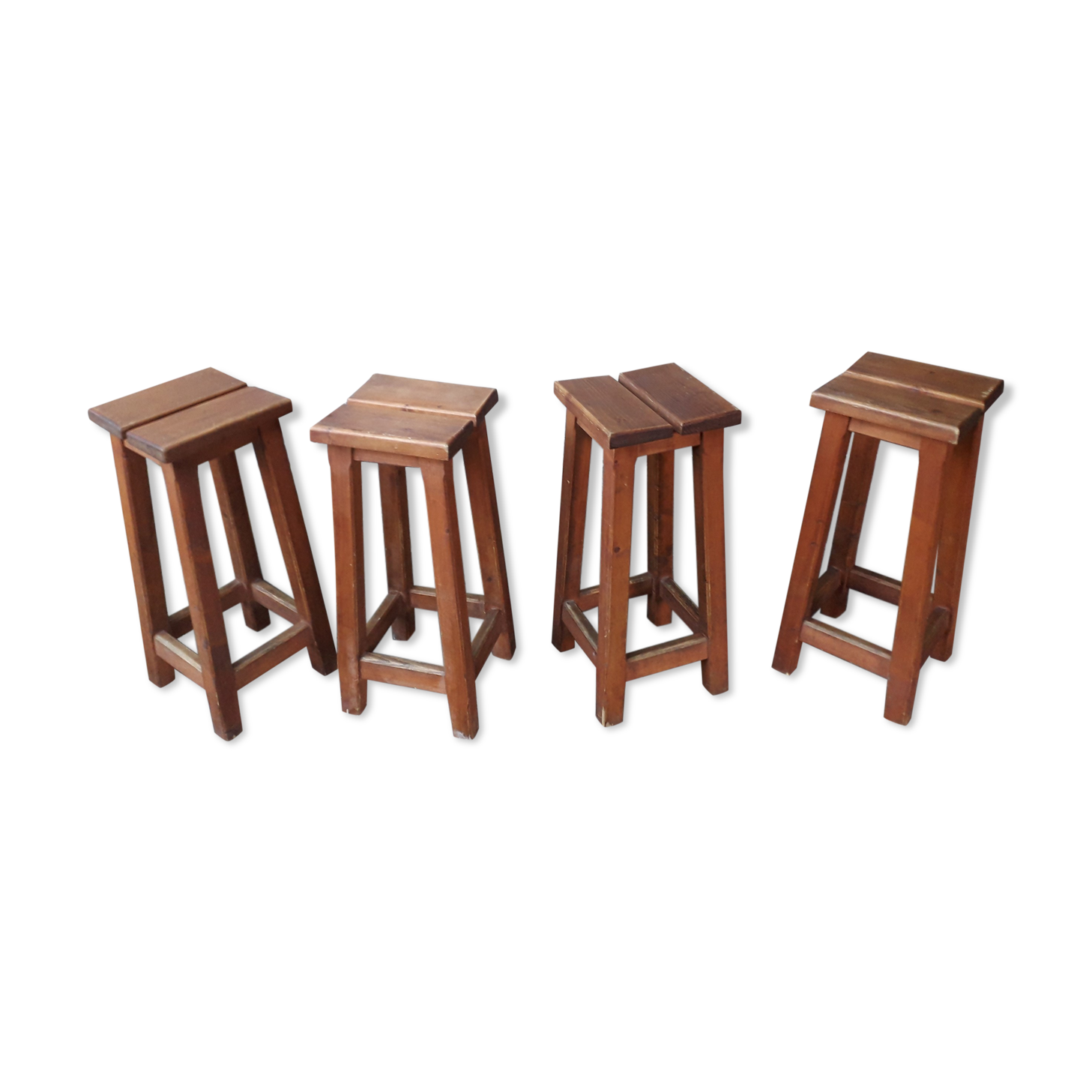4 pine mountain style stools