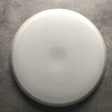 Old servant's tray in white opaline 26 cm
