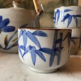 Stoneware tea set, 3 cups