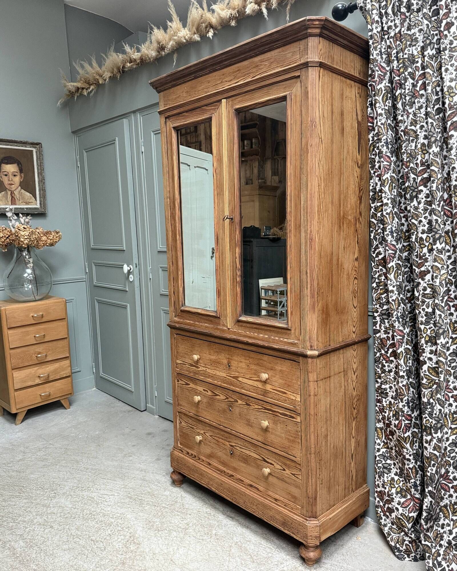 Louis Philippe wardrobe in solid pine (renovated)