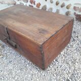 Coffre d'atelier en bois