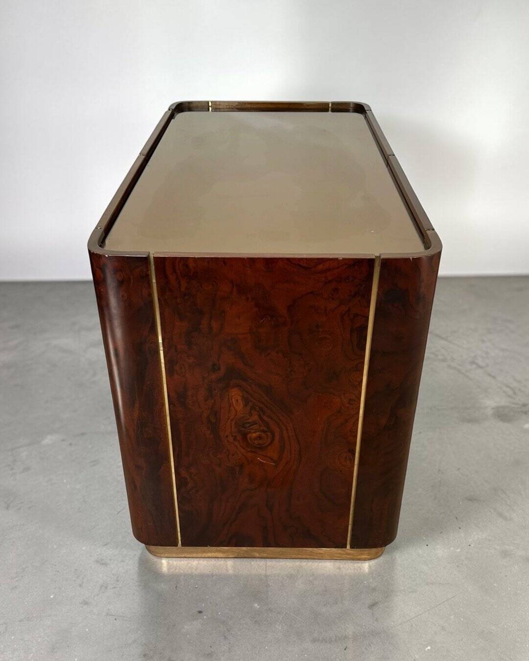 Dry bar in walnut and brass with a mirrored top, Italy 1970.