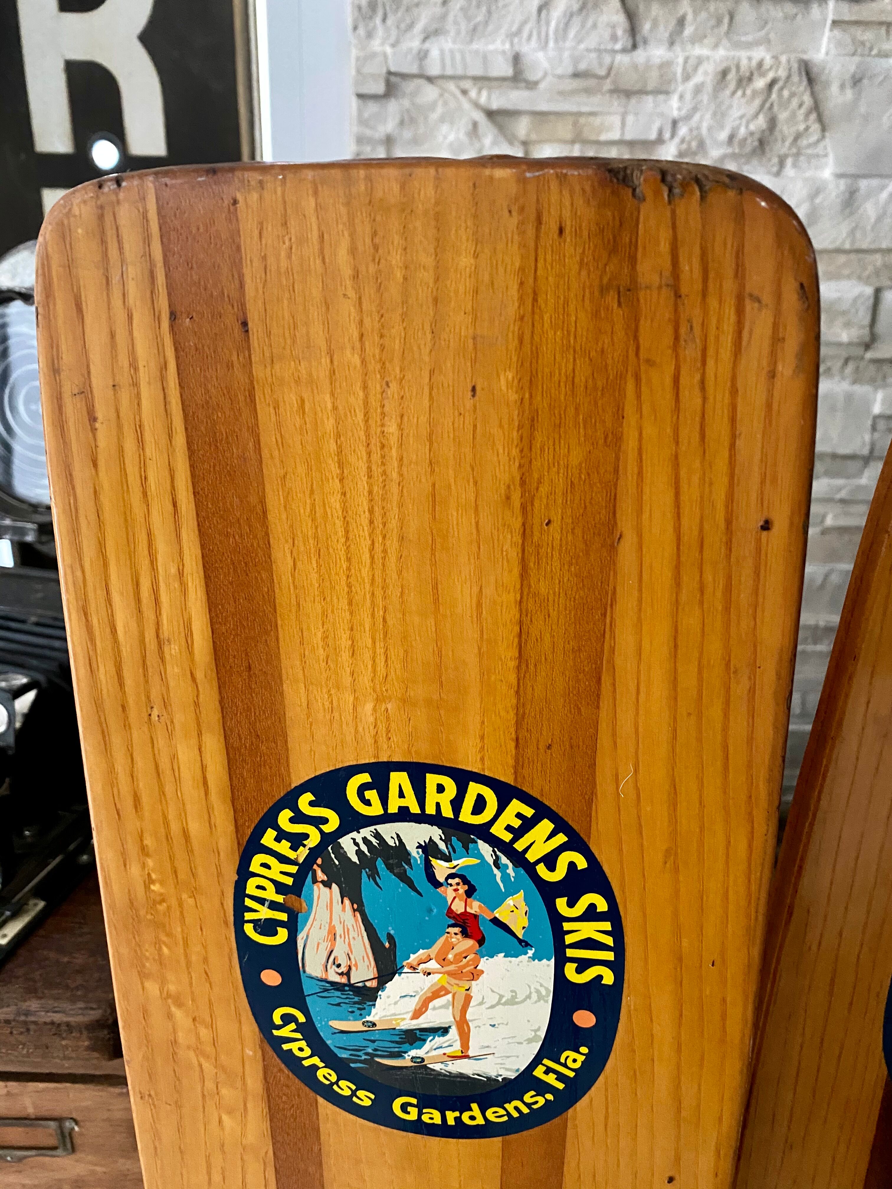 Wooden water ski pair