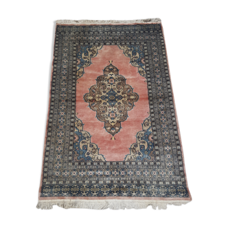 Tapis persan fait main 122x186cm