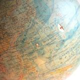 World map, Napoleon III Globe edited by FOREST, cast-iron tripod foot