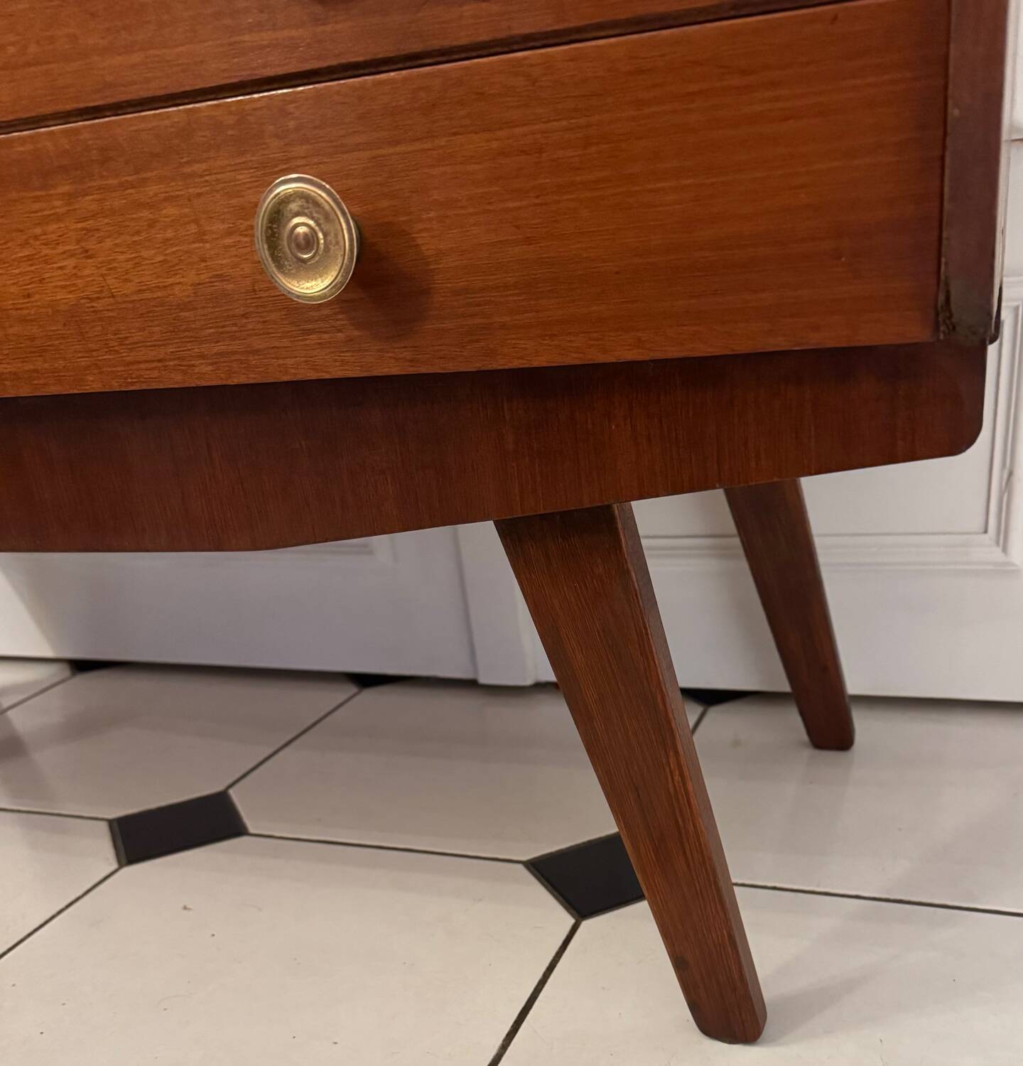 Vintage sideboard with compass feet