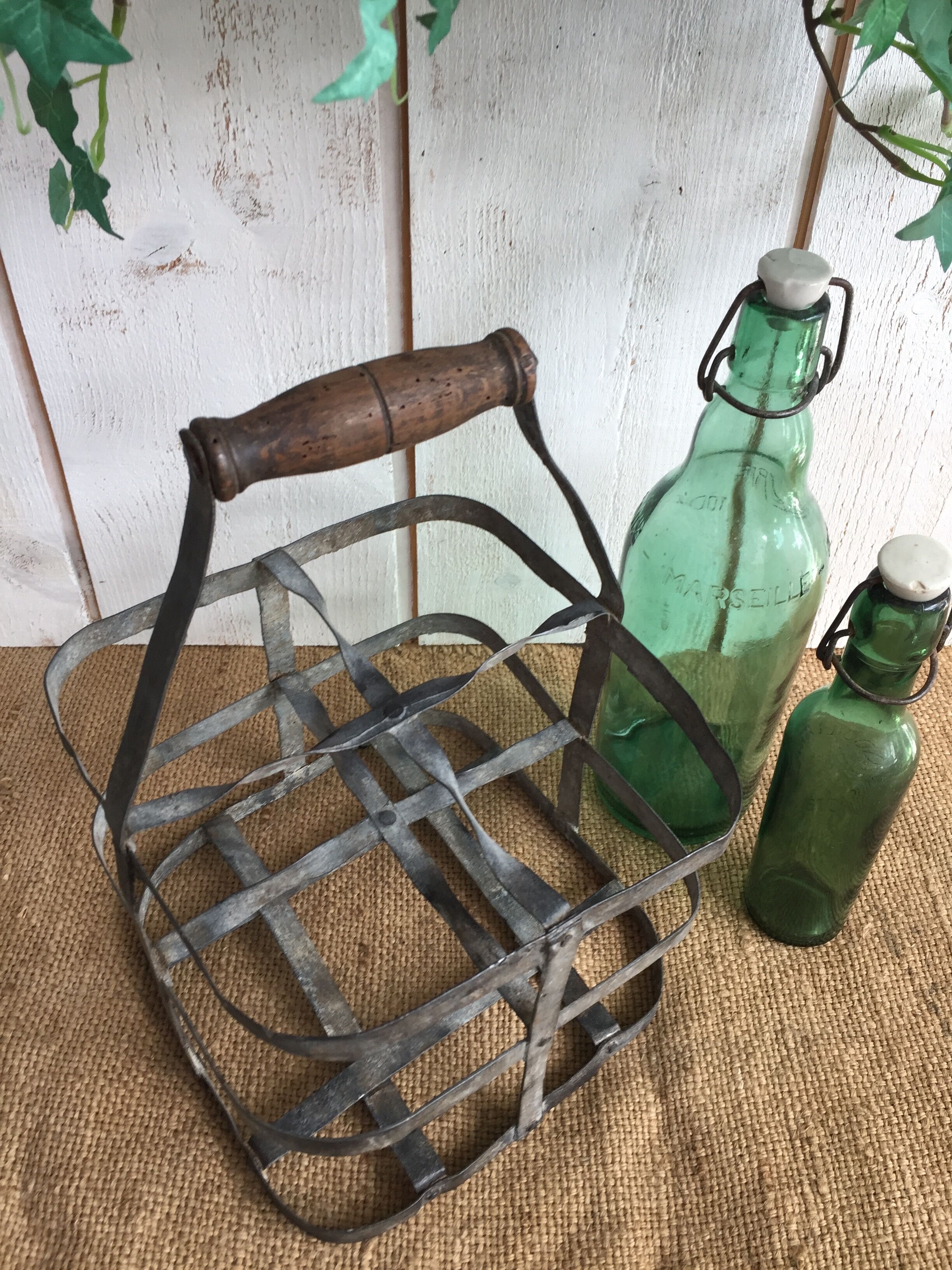 Bistrot bottle rack