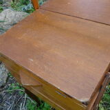 Wooden sewing box worker