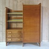 Asymmetrical wardrobe