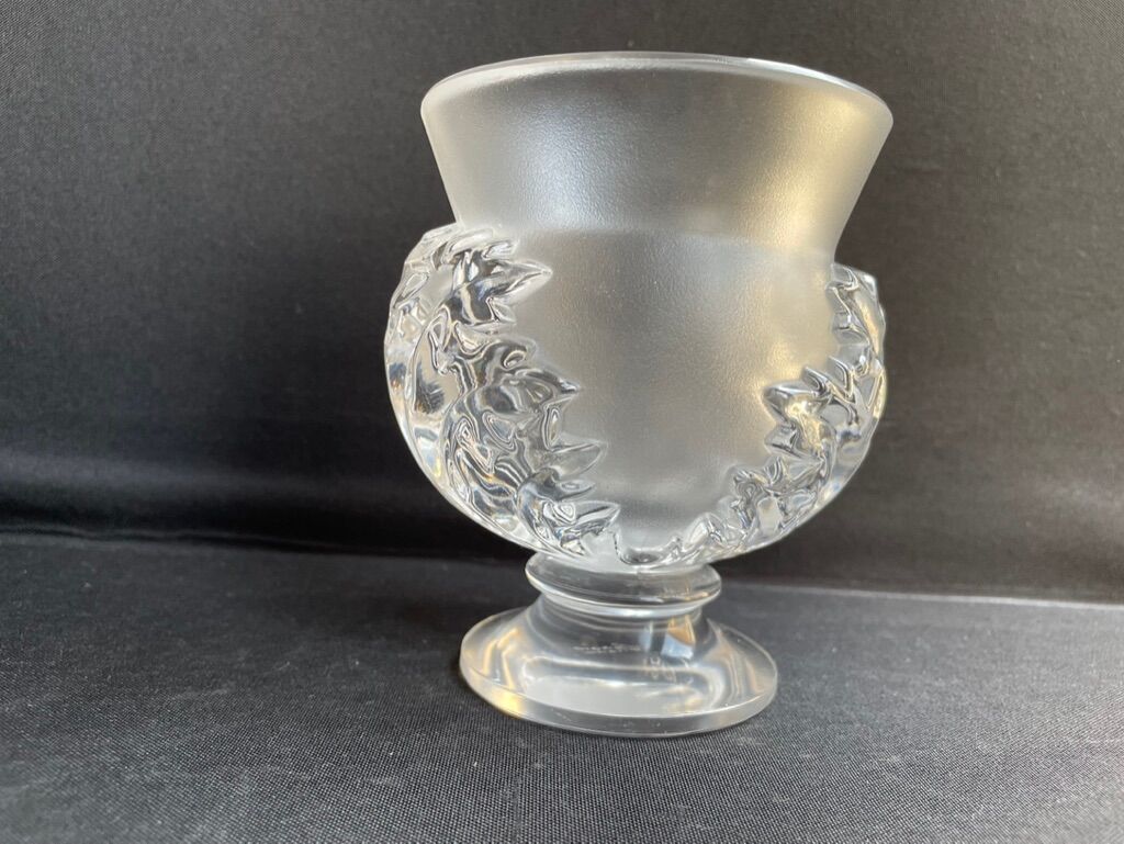 Vase signed Lalique France Saint Cloud model