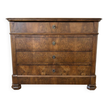 Antique wooden chest of drawers