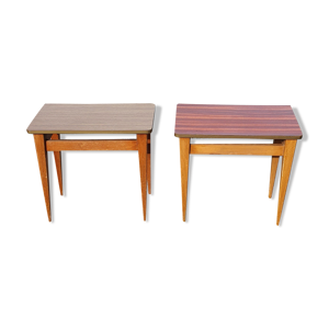 lot de deux tables d'appoint