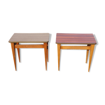 Set of two side tables