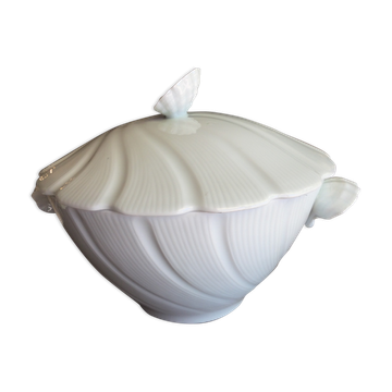 Soupière blanche en porcelaine de Limoges