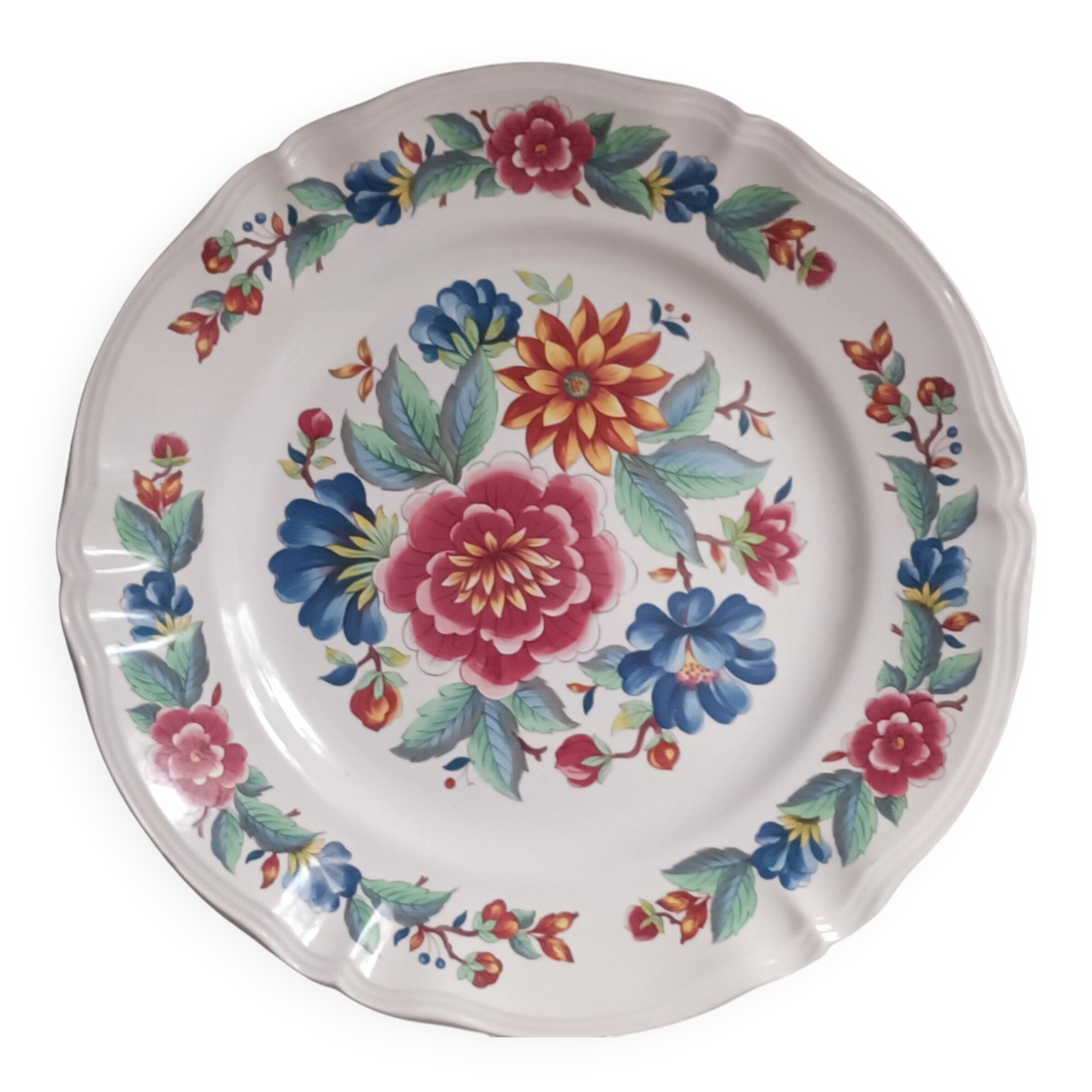 Large vintage round plate in earthenware. Sarreguemines model Vence. 31 cm.