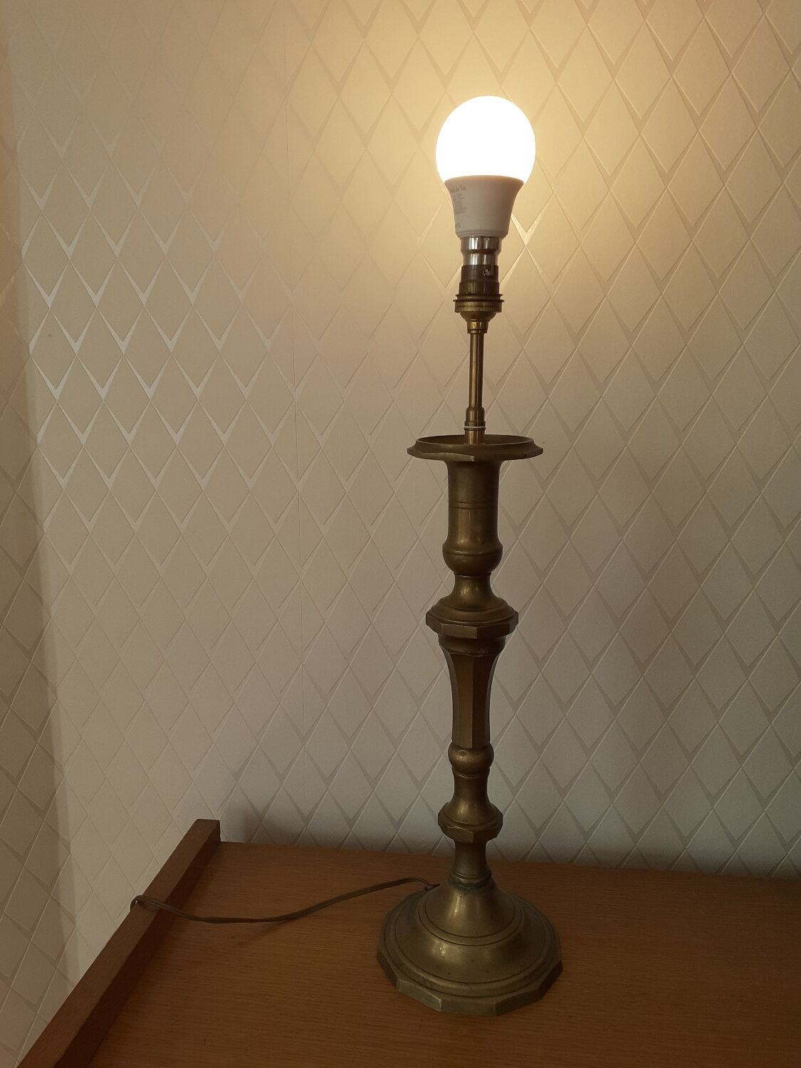 Brass candlestick lamp foot