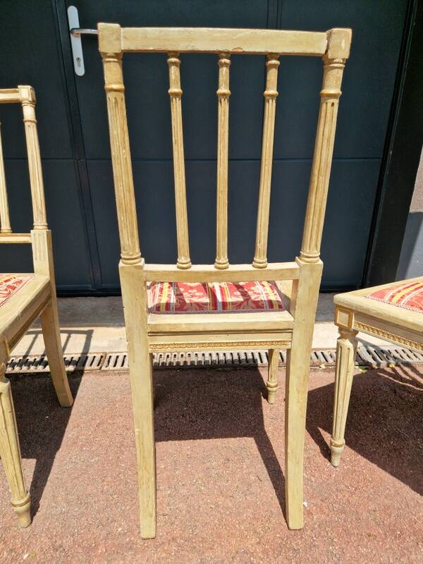 Set of 4 Louis XVI style chairs - In gray lacquered wood