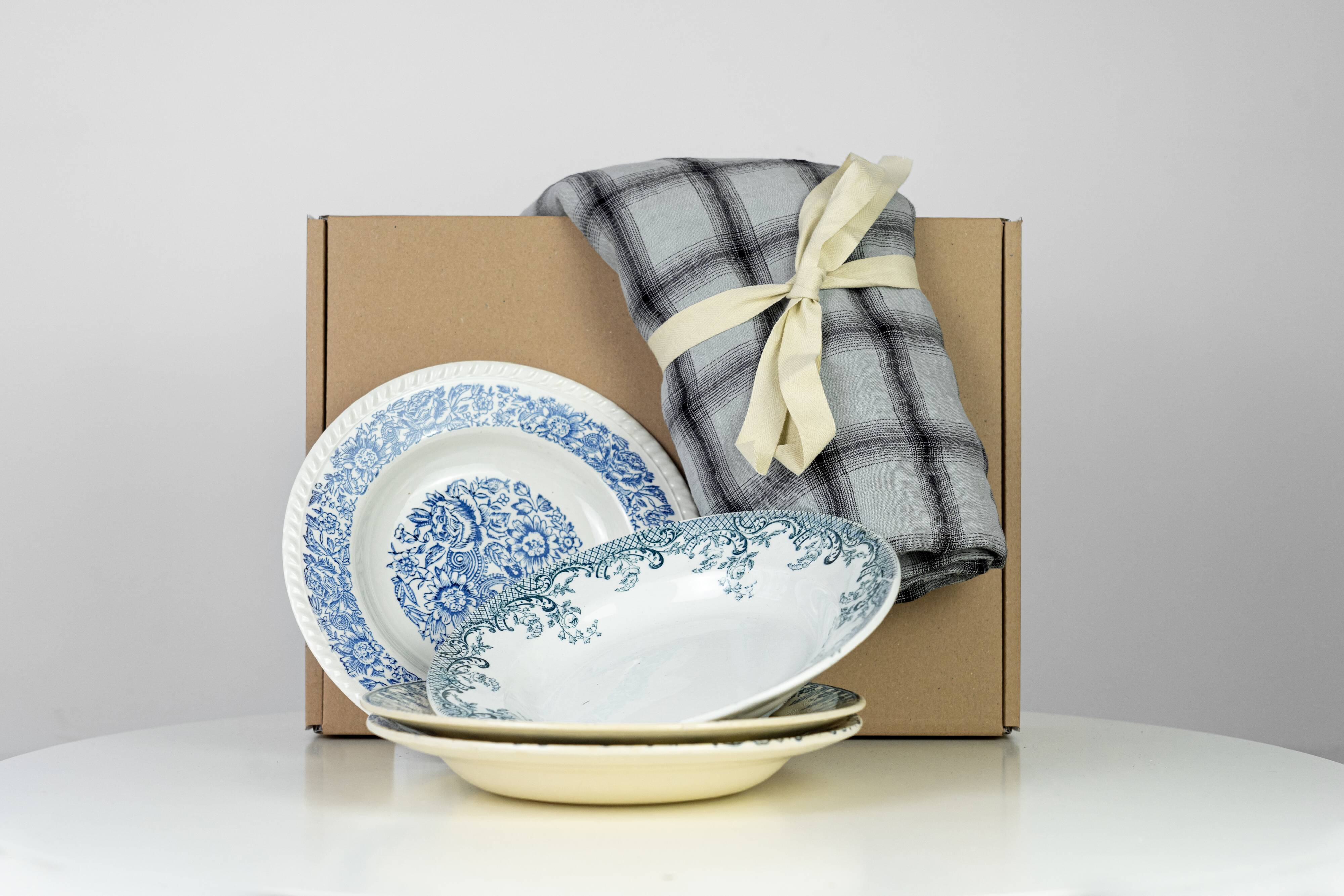 Box Le Monde Sauvage x Selency #02 — Small dishes in the big ones
