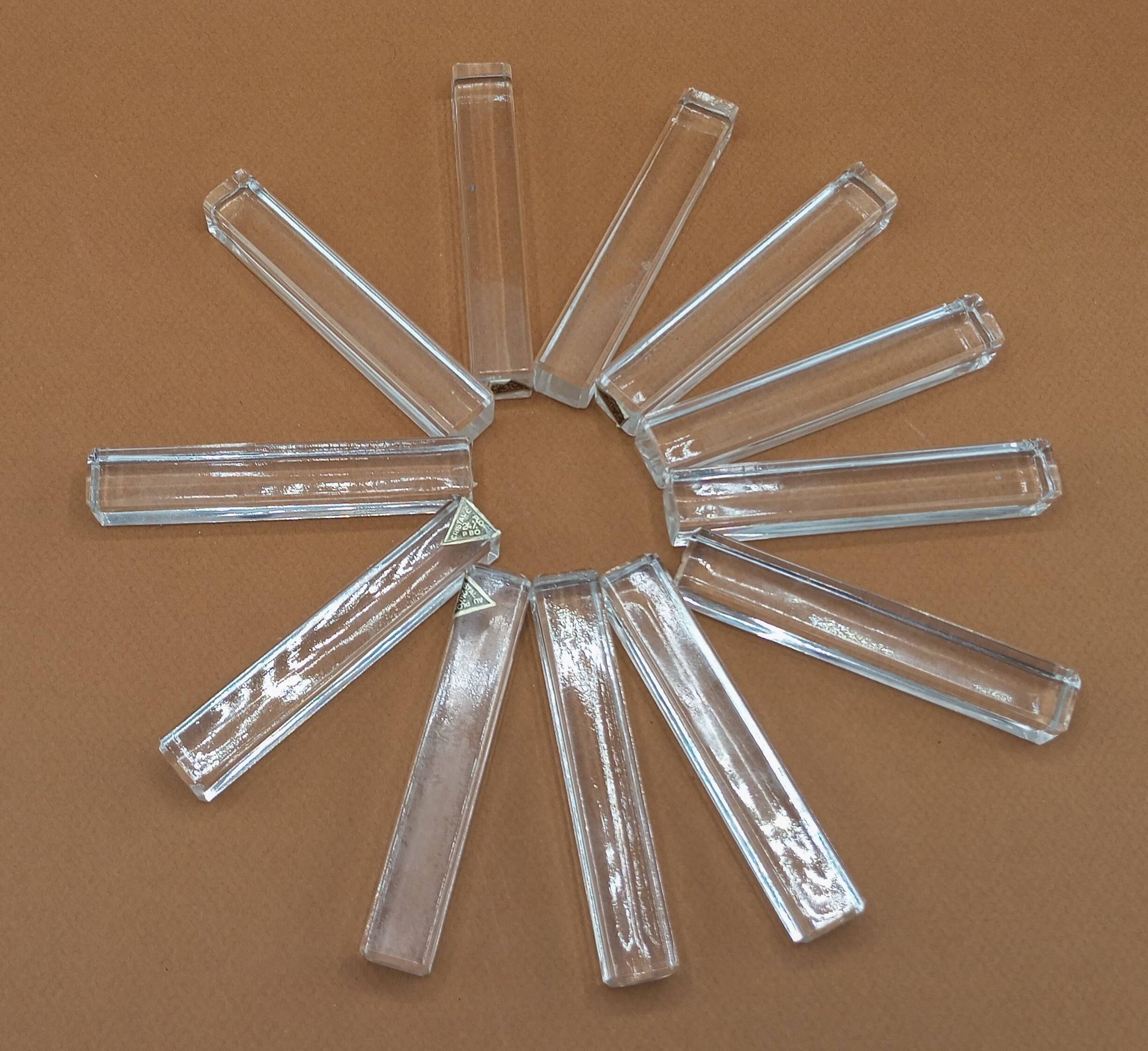 12 porte-couteaux en Cristal d'Arques