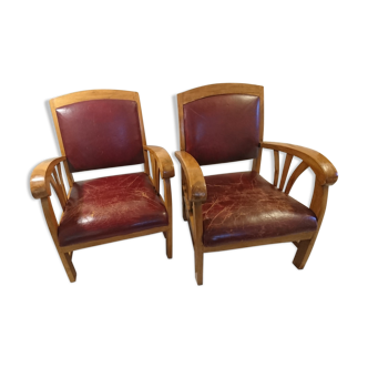 Lot of 2 wooden colonial-style armchairs