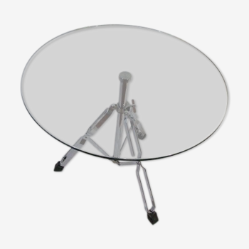 Umbrella table design