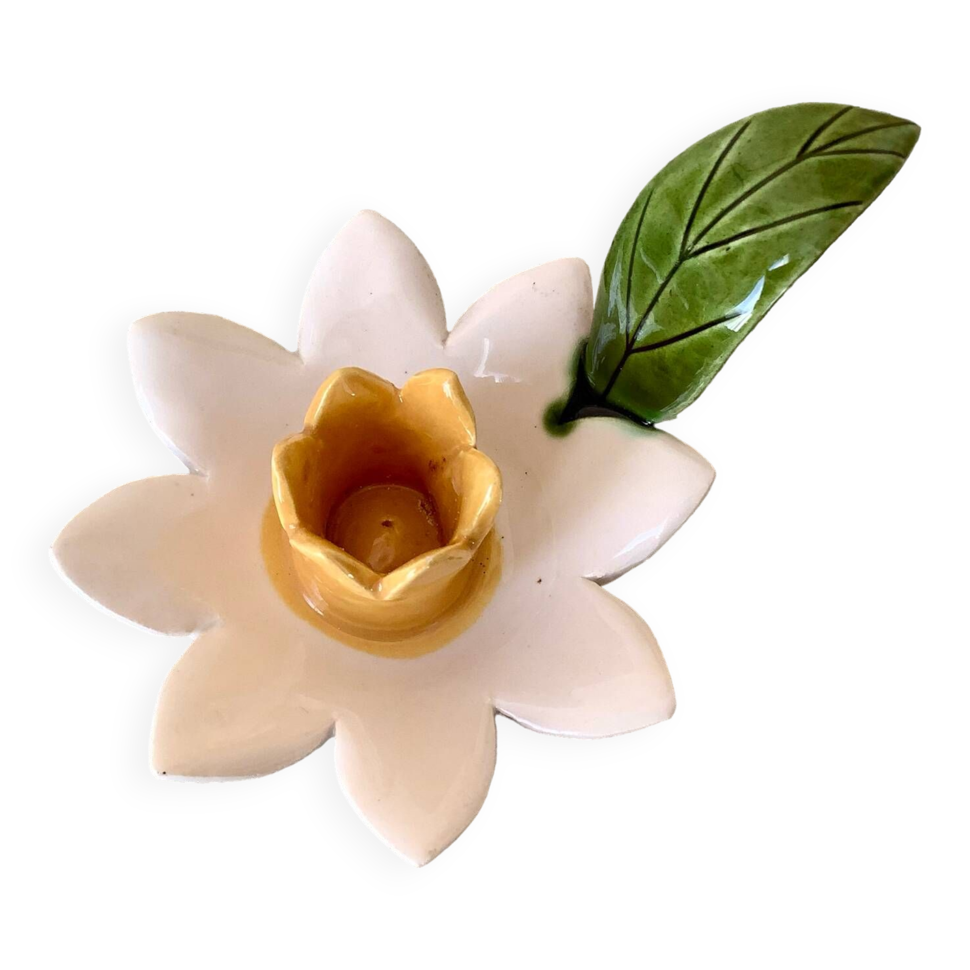 Daffodil candle holder