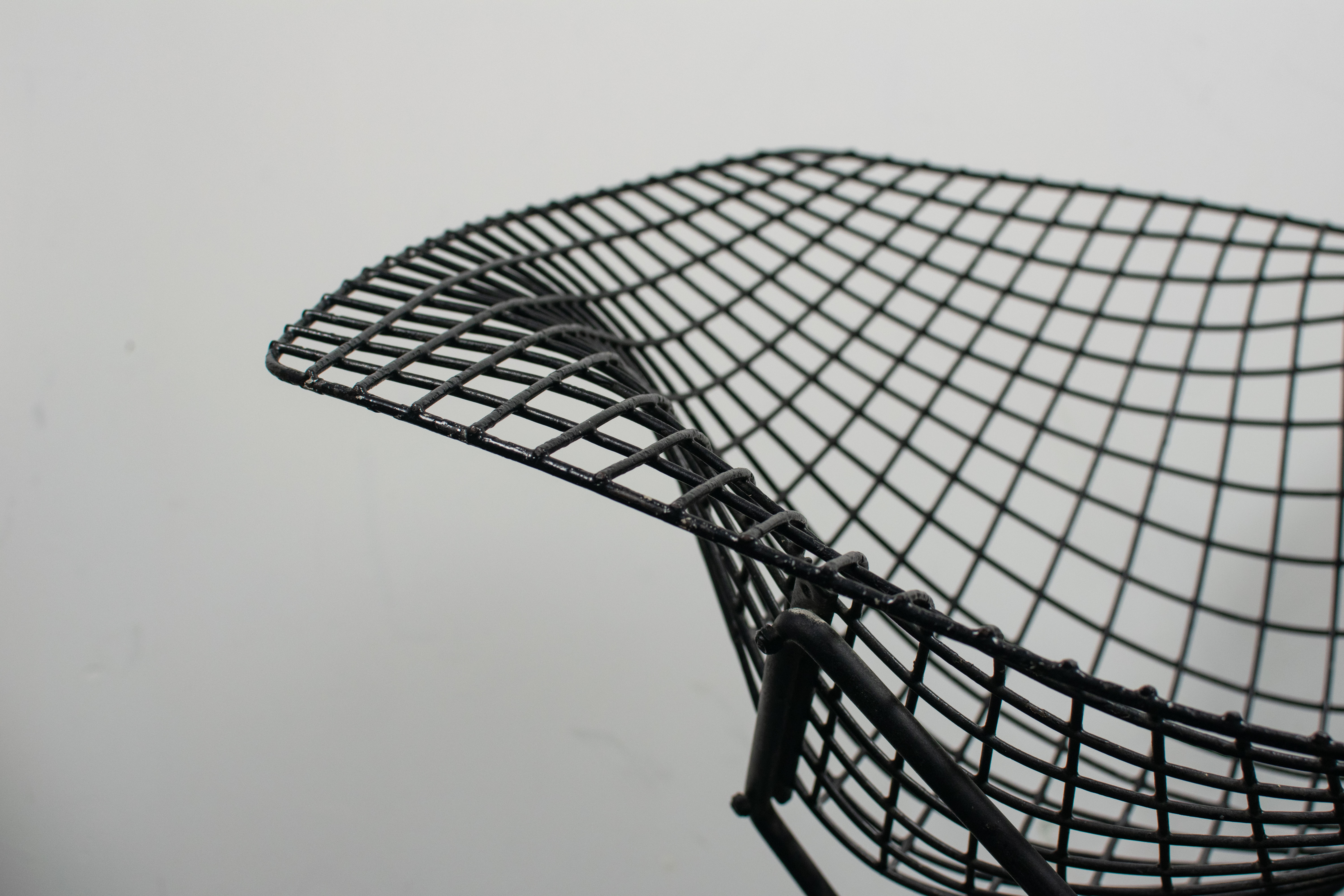 Pair of armchairs Diamond Chairs Harry Bertoia