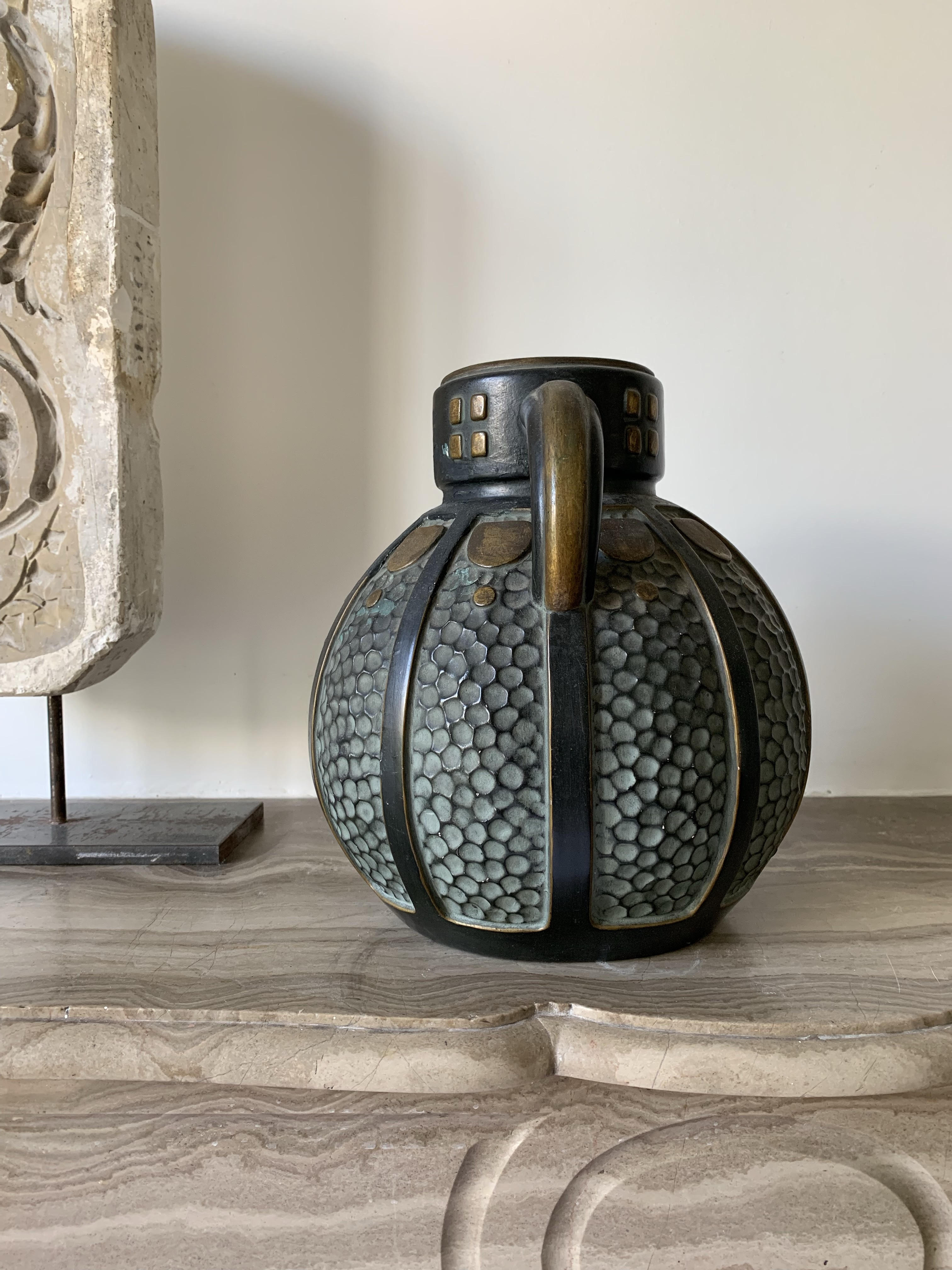 Vase mackintosh art deco