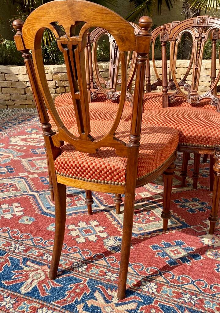 Suite of 6 chairs in walnut  Louis XVI style