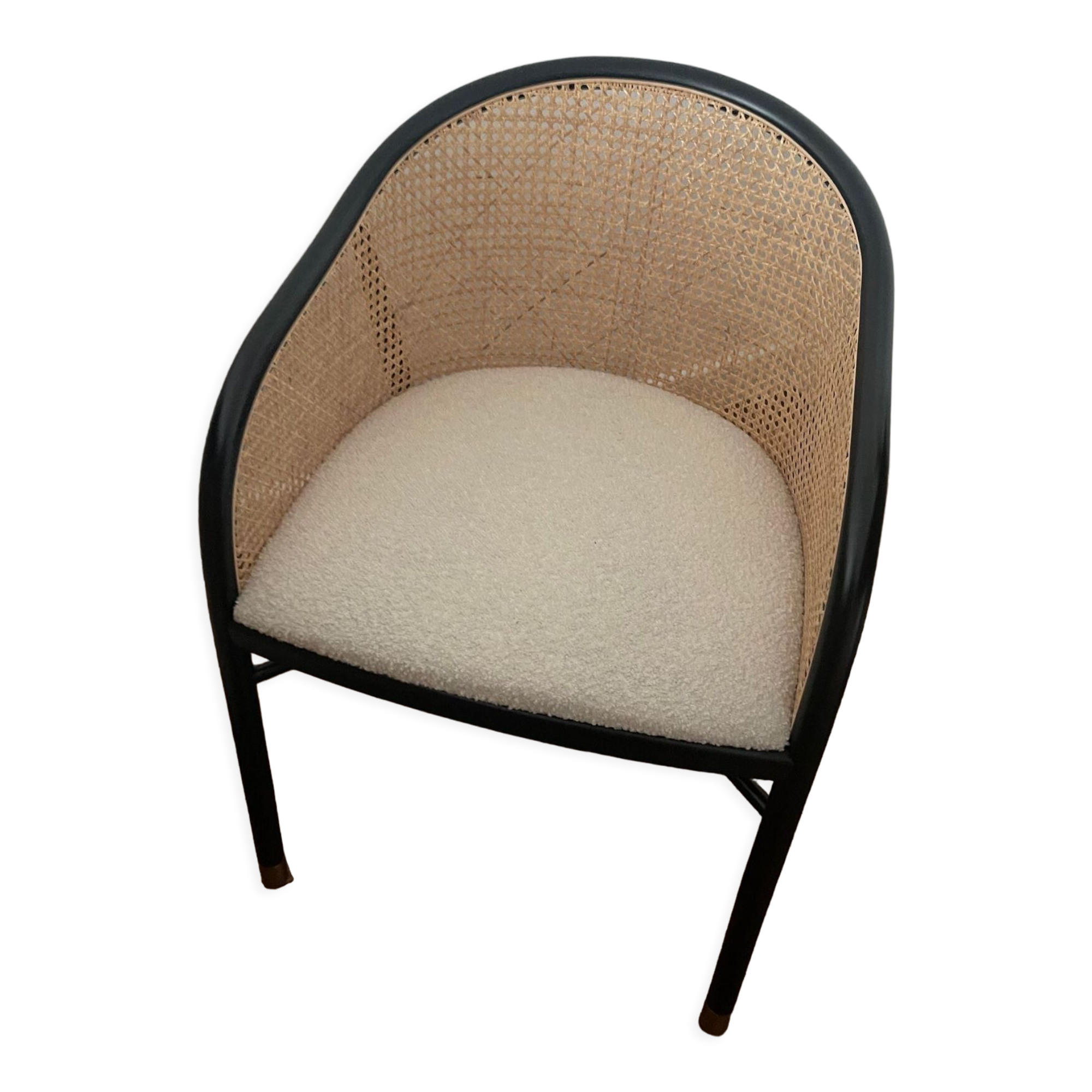 Cream white cannage armchair Cavallo The Socialite Family