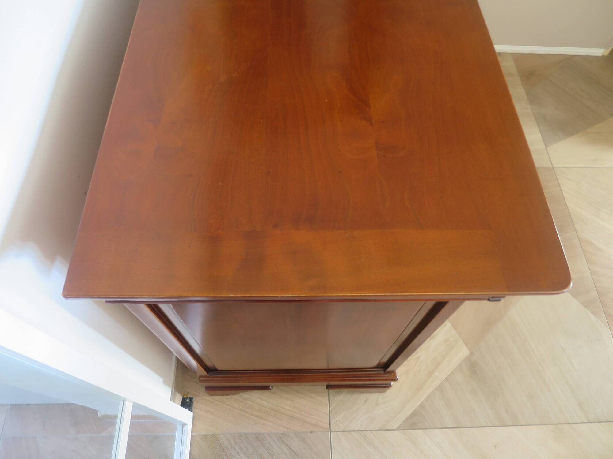 large curved chest of drawers - solid wood - cherry - 4 drawers - Louis Philippe