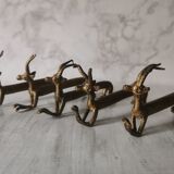Antelope knife holder