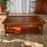 Rectangular mahogany coffee table with drawer