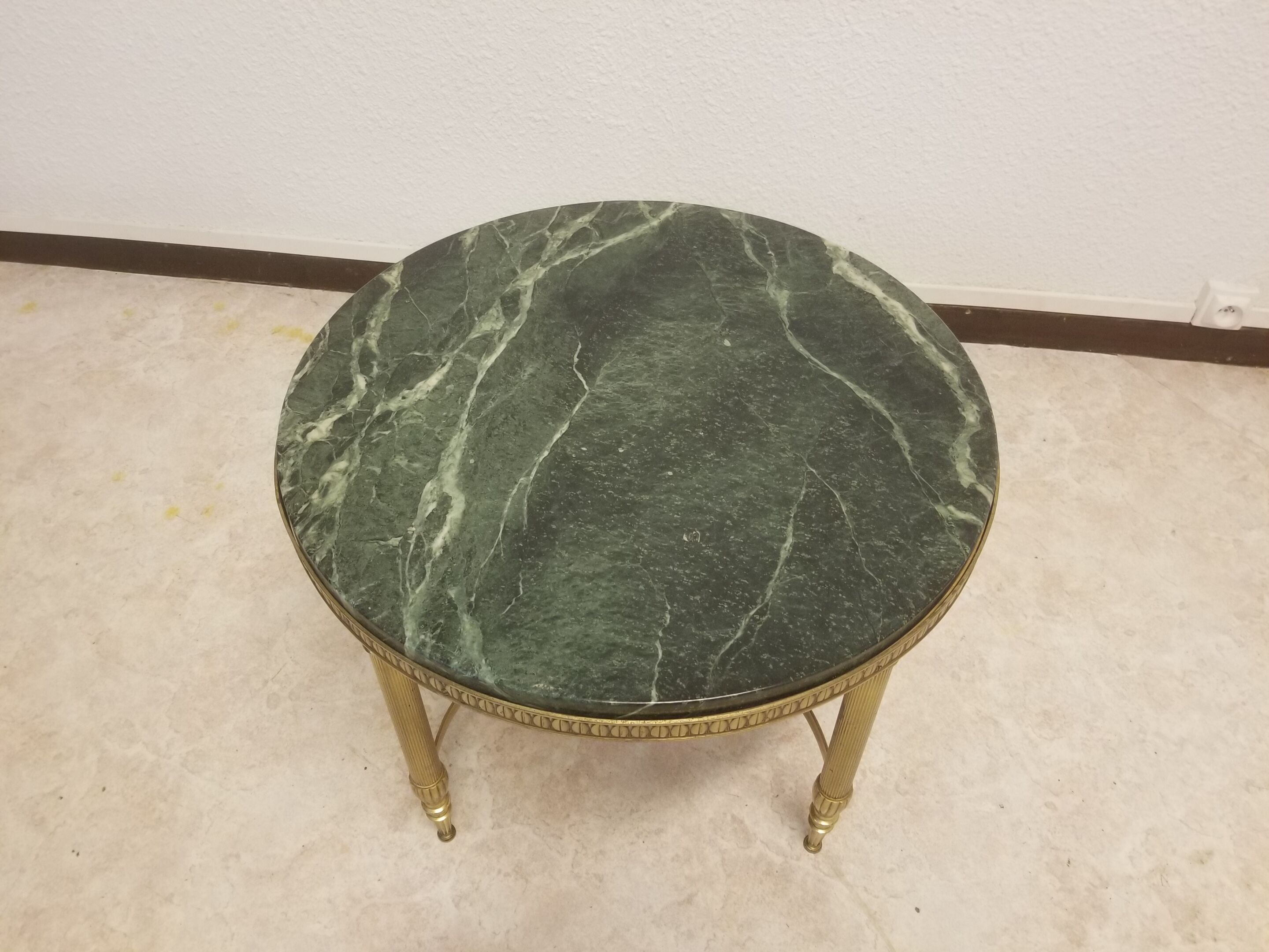 Round coffee table green marble neoclassical style - 60s