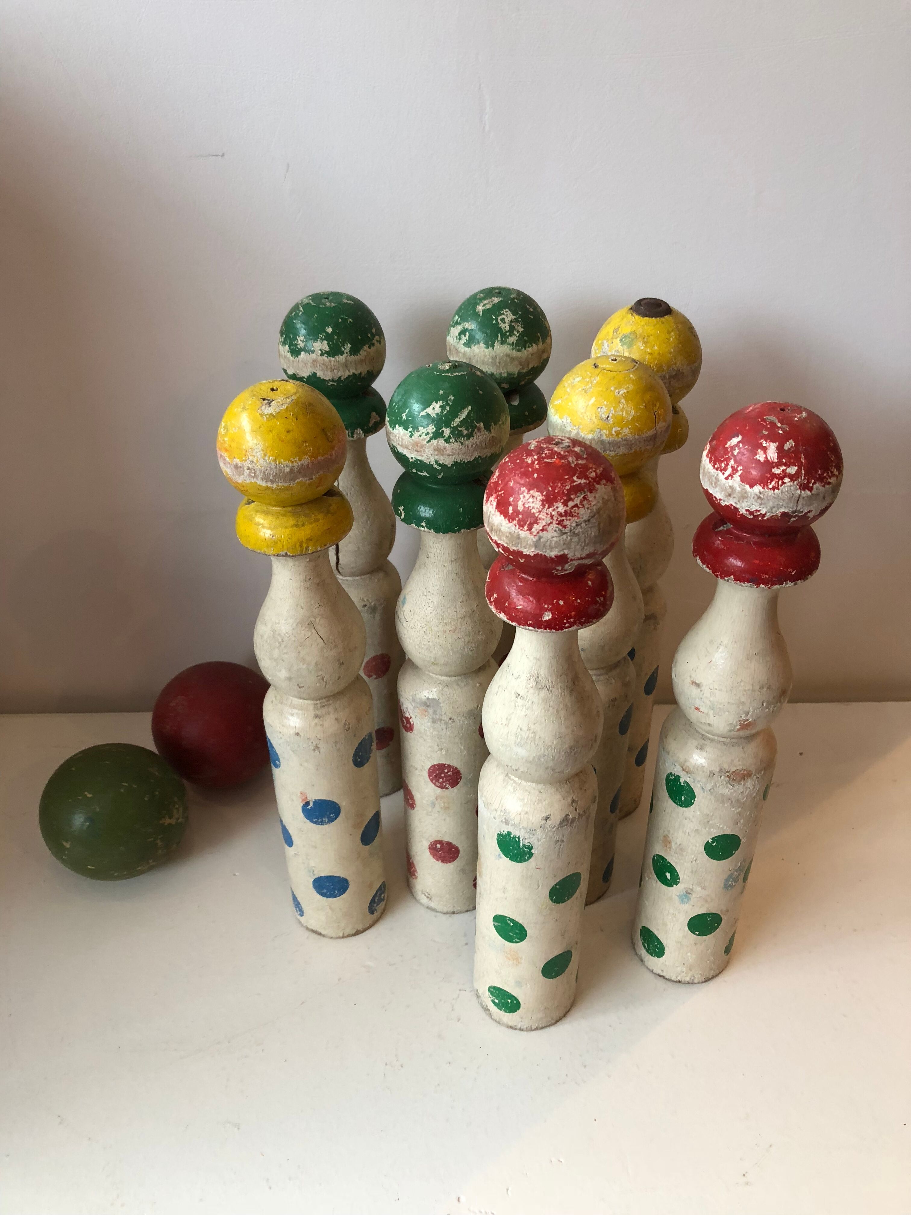 Bowling old toy wooden