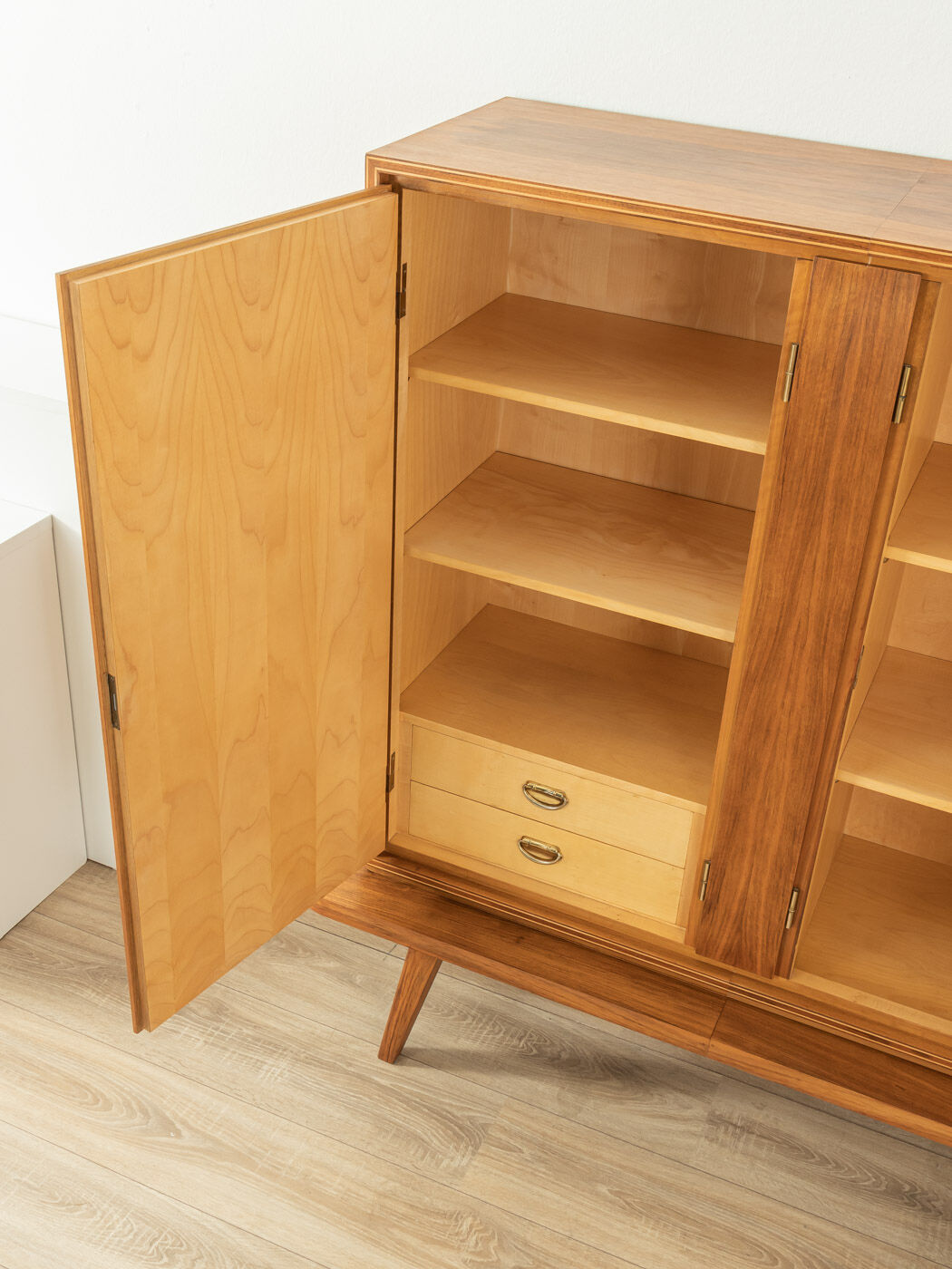 1950s dresser, musterring