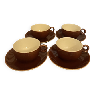 Lot de tasses de la maison Pagnossin