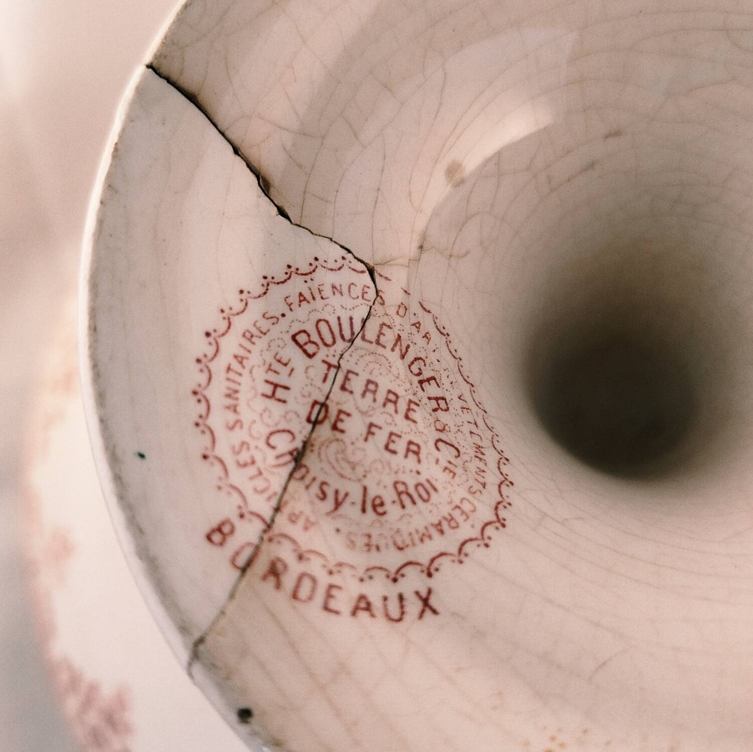 Antique service, fruit dish and 3 oval platters, ironstone