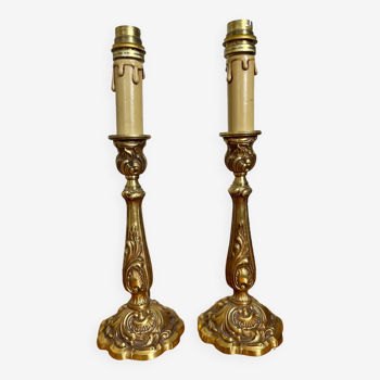 Pair of Louis XV rocaille bronze lamps