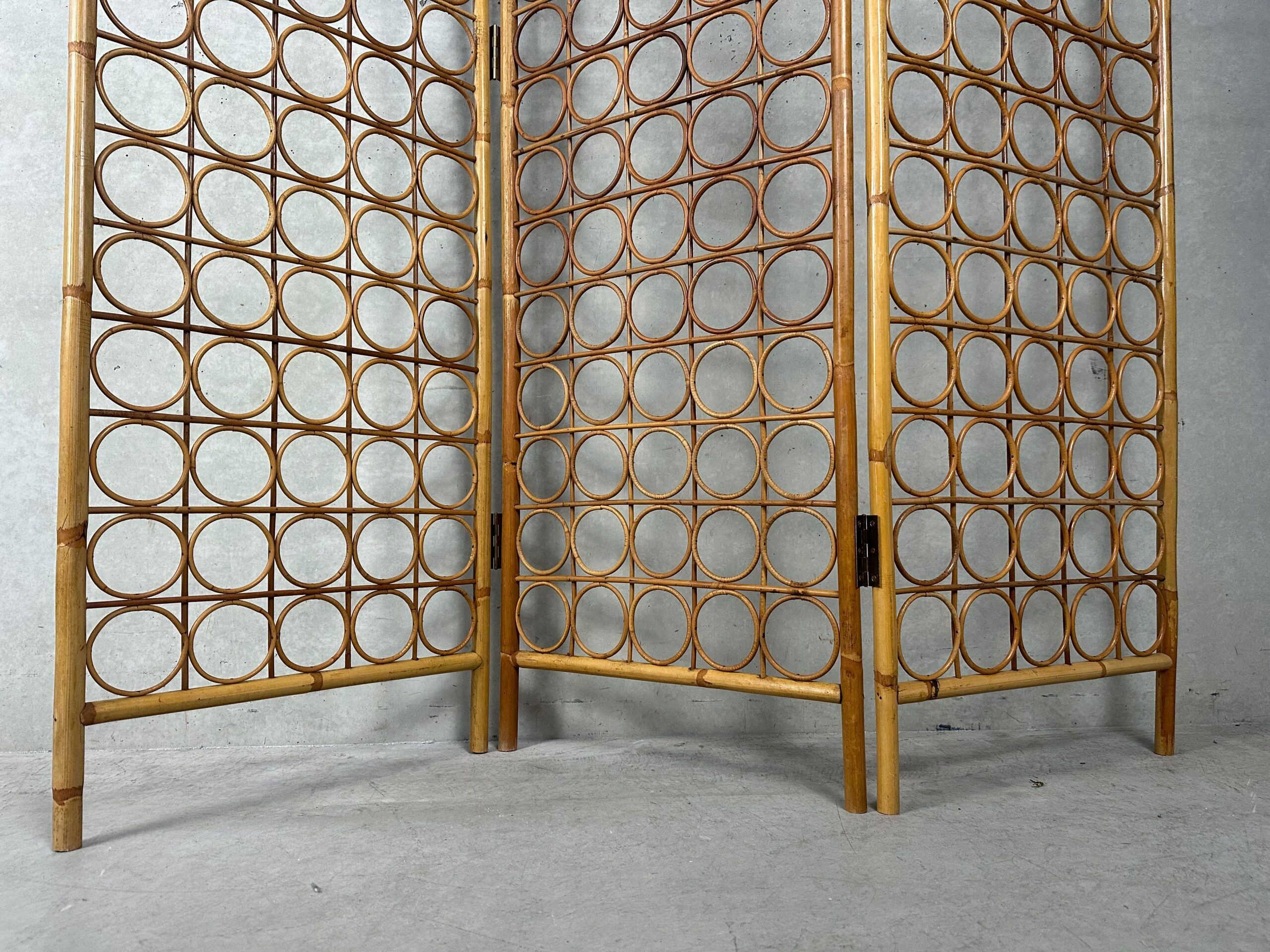 Paravent en bambou vintage