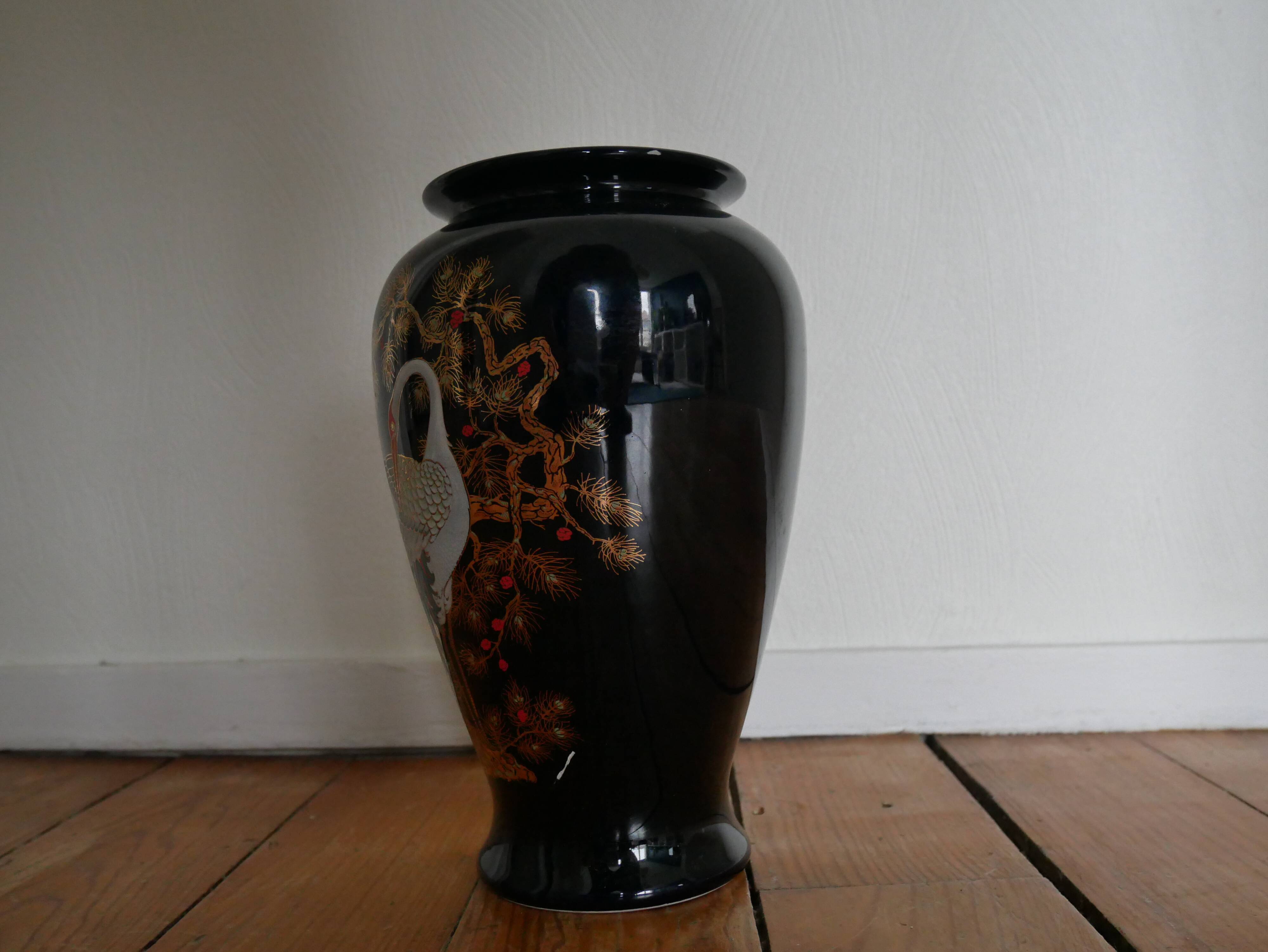 Heron decor vase