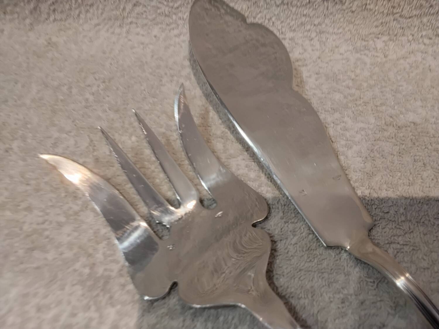 Ercuis Valencay pattern 2-piece silver-plated fish serving set