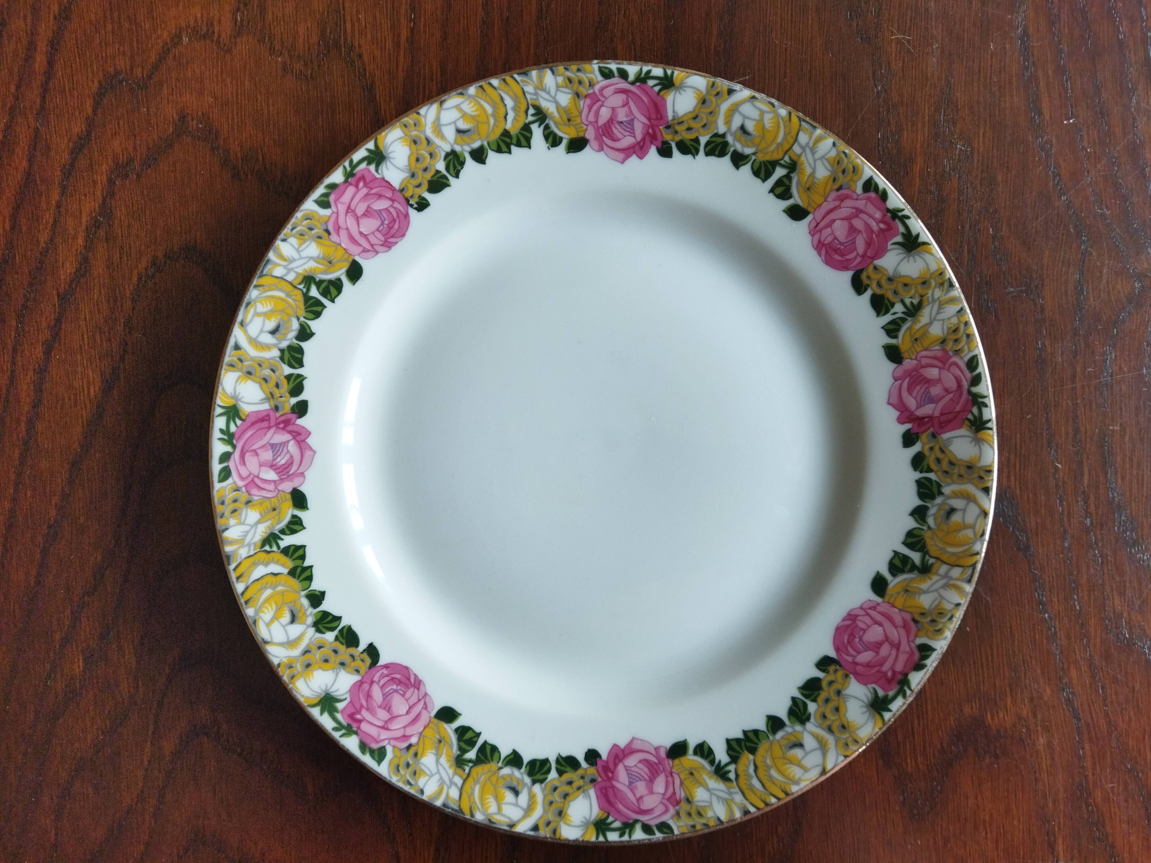 11 assiettes à dessert Raynaud vintage